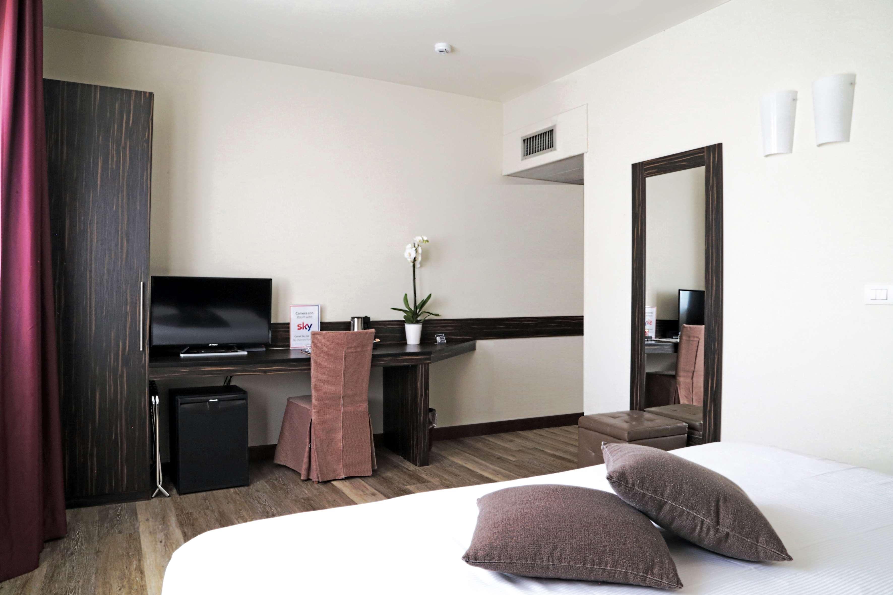 Best Western Park Hotel Continental Сан-Дона-ді-П'яве Екстер'єр фото