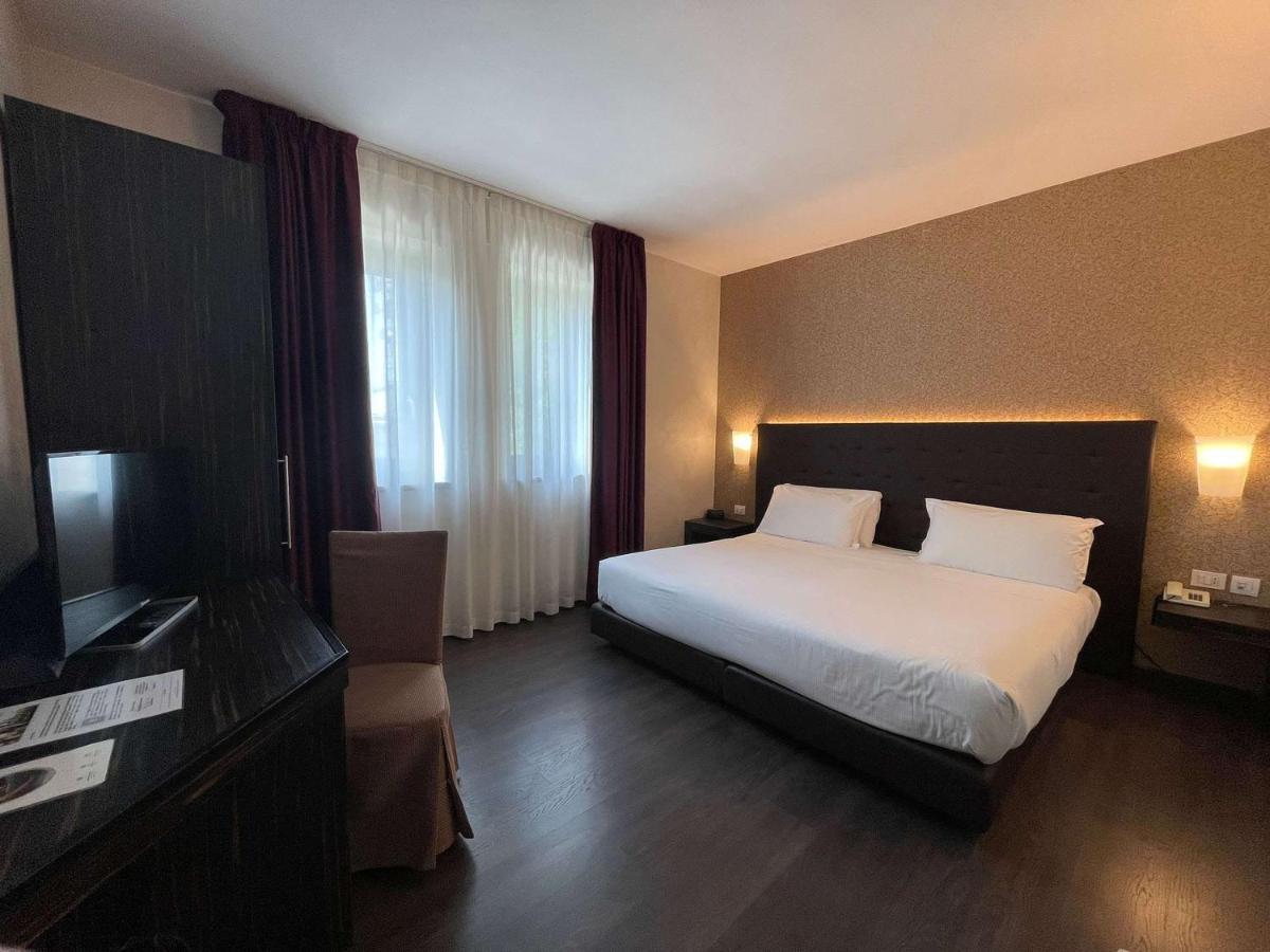 Best Western Park Hotel Continental Сан-Дона-ді-П'яве Екстер'єр фото