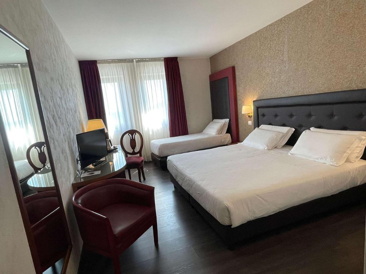 Best Western Park Hotel Continental Сан-Дона-ді-П'яве Екстер'єр фото
